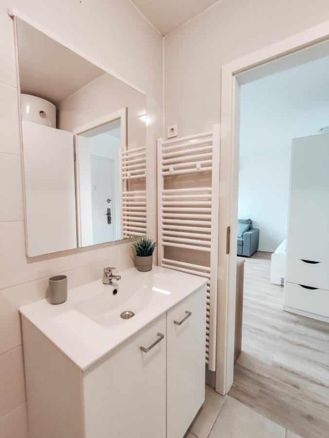 Studio Apartment Sanya Ljubljana Exterior photo